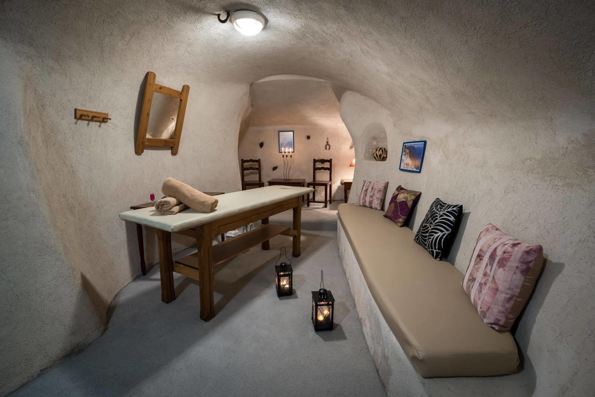 Aegeon Appart hôtel 2*