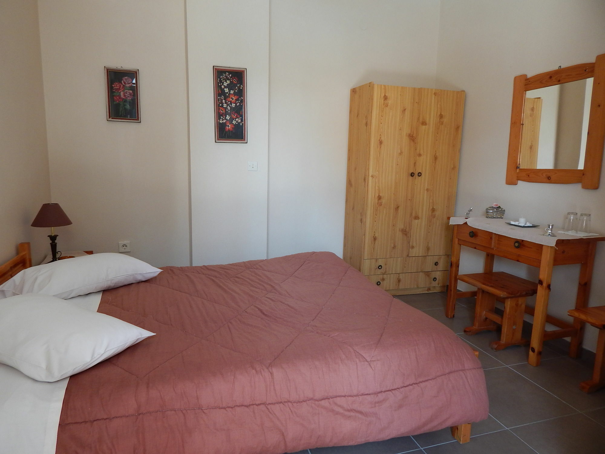 Aegeon Appart hôtel Megalochori (Santorini)